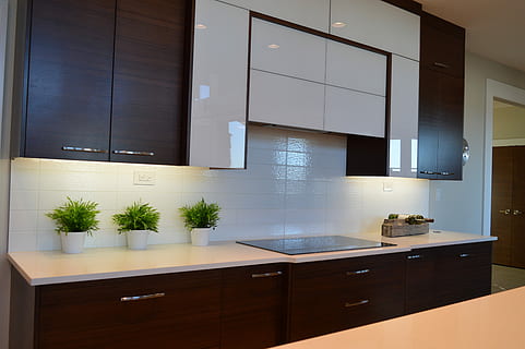 white and brown wooden kitchen cabinet, modern, house, home HD wallpaper