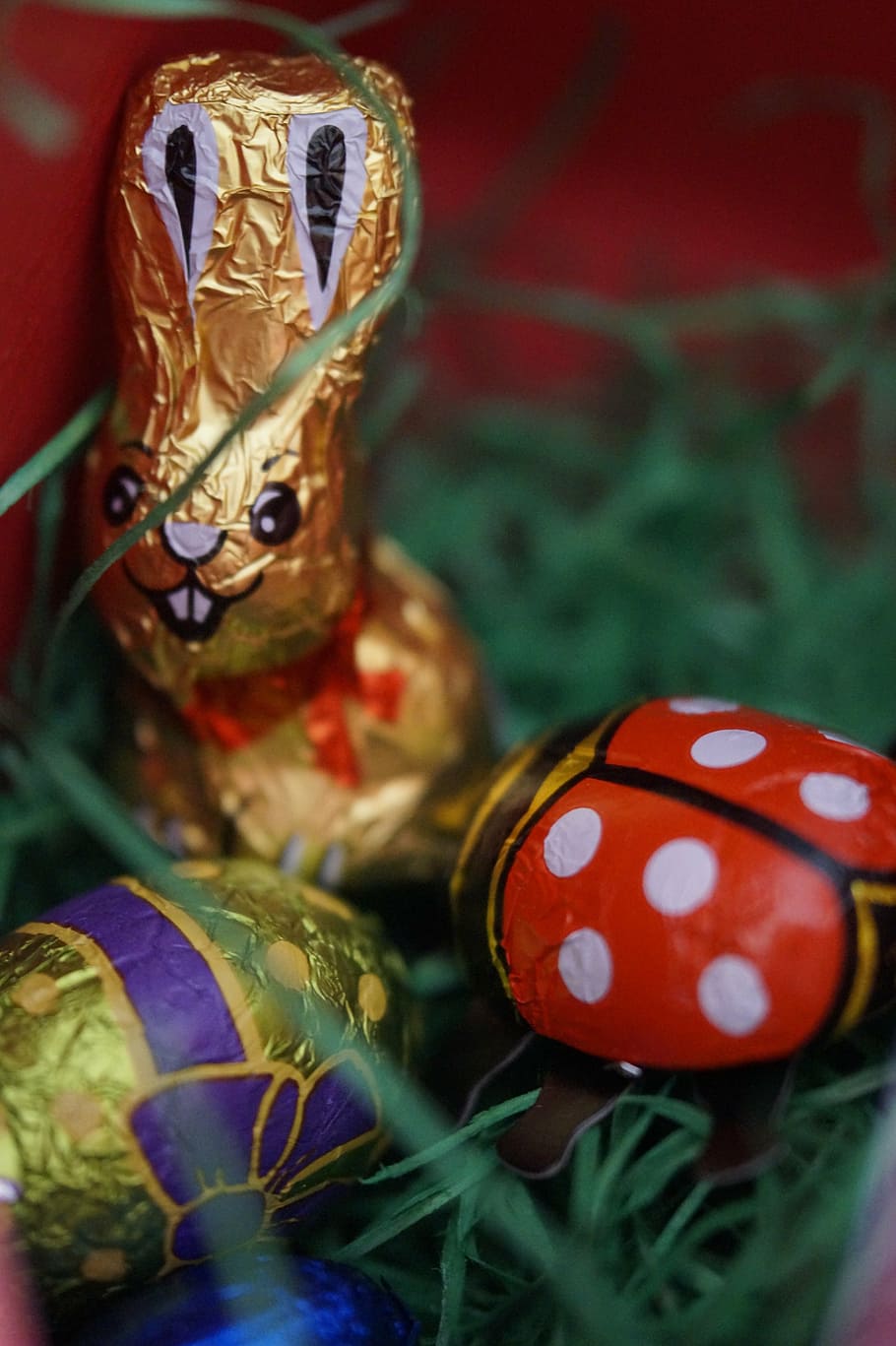 easter nest, easter grass, easter körbchen, easter bunny, chocolate HD wallpaper