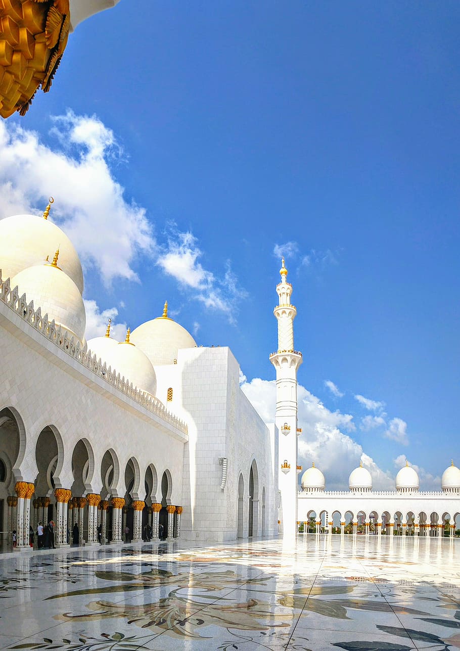 Grand Mosque, person taking photo of white mosque, blue, sky, HD wallpaper