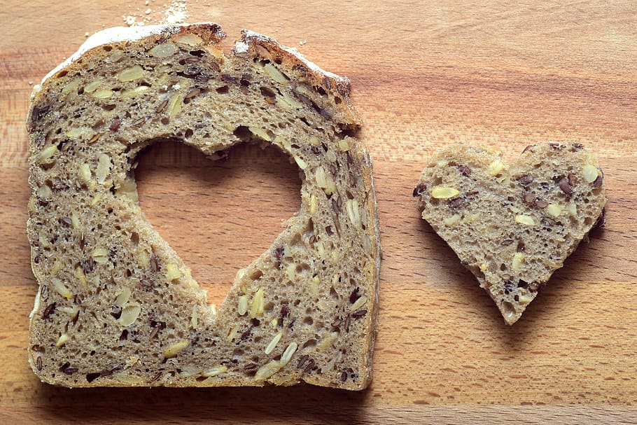 sliced bread forming heart, disc, food, nutrition, breakfast HD wallpaper
