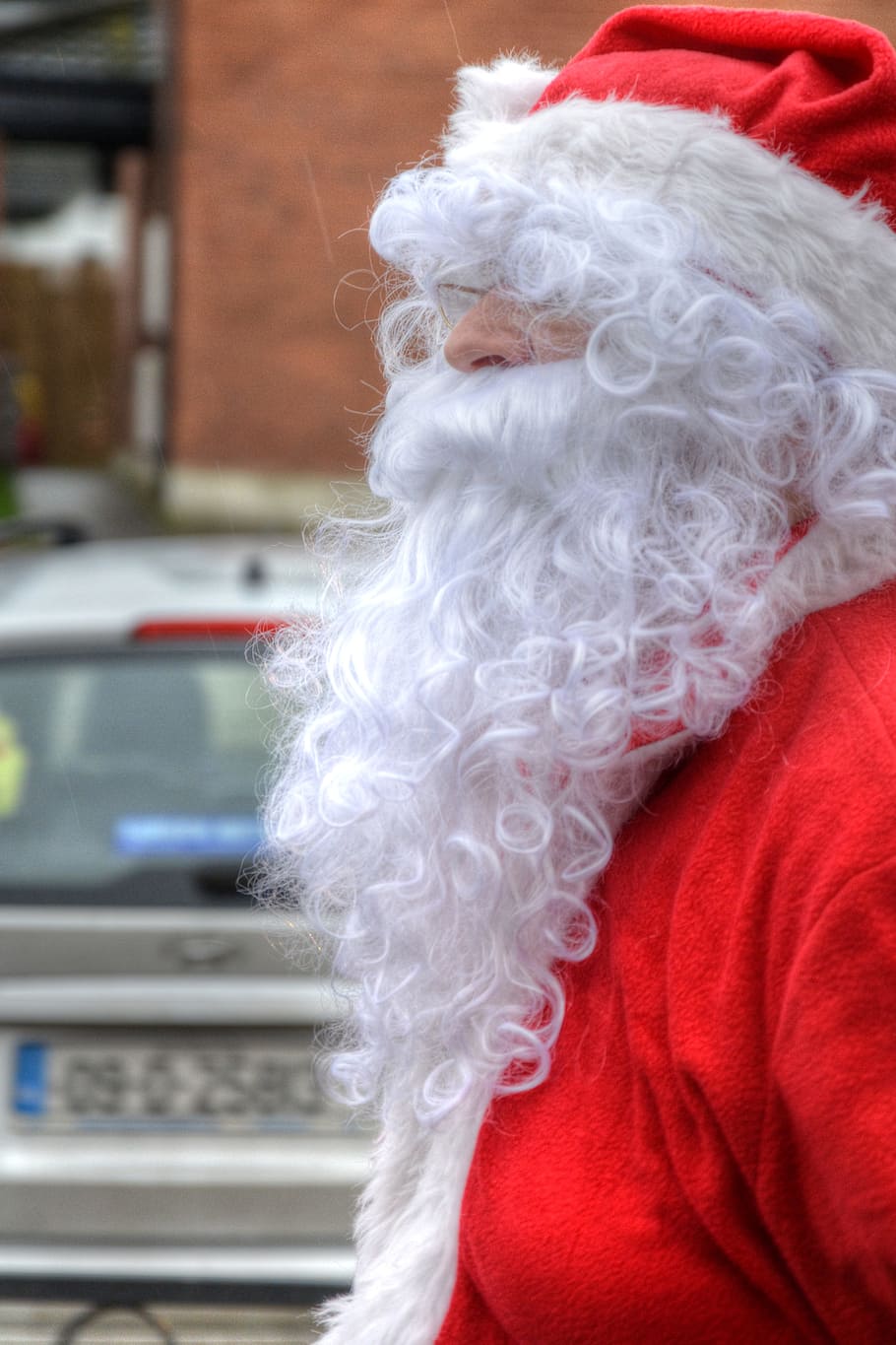 Santa Clause, Red Jacket, presents, white beard, christmas HD wallpaper