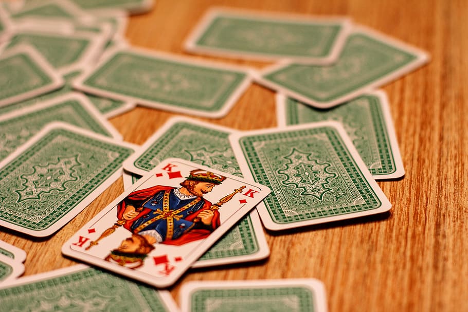 card-game-king-play-playing-cards.jpg