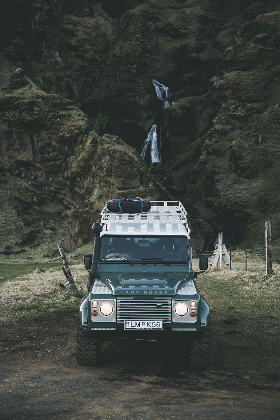 Land Rover Wallpaper