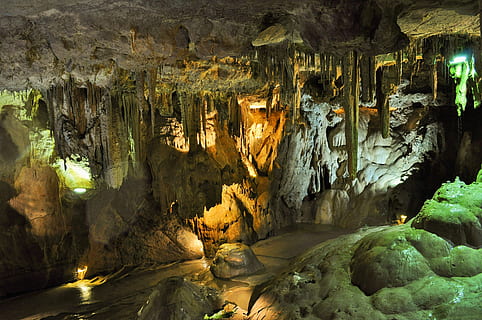 gray rocks inside cave, stalagmites, stalactites, grotto, underground HD wallpaper