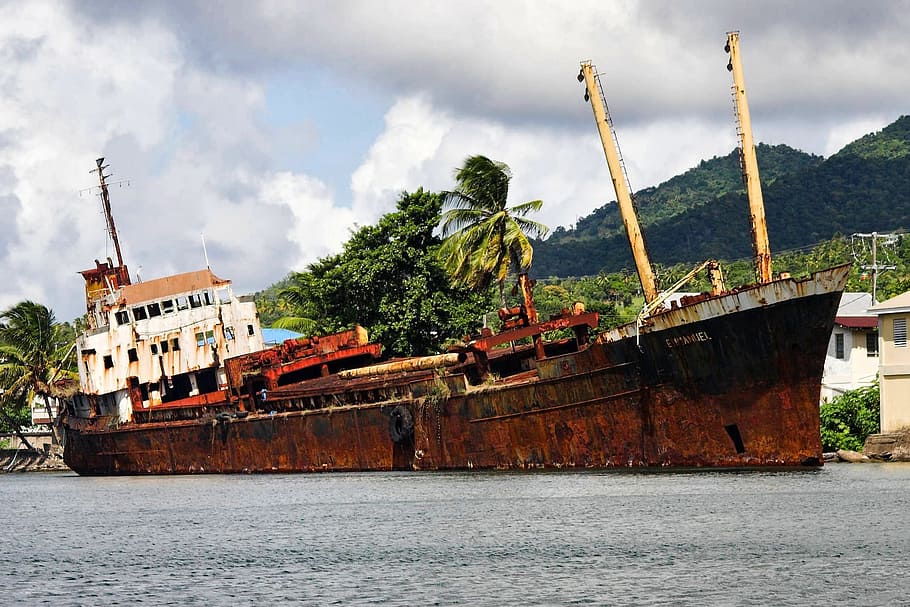 orange and white cruiser ship, Ship, Wreck, Wrecked, Shipwreck HD wallpaper