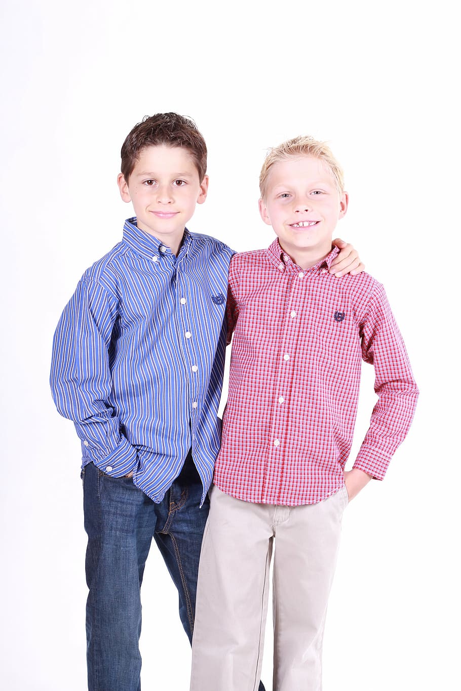 two boys in red and blue button-up sport shirts and denim pants, HD wallpaper
