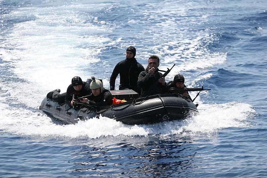 soldier, drill, weapons, ege, marine, beach, boots, boat, nautical vessel HD wallpaper