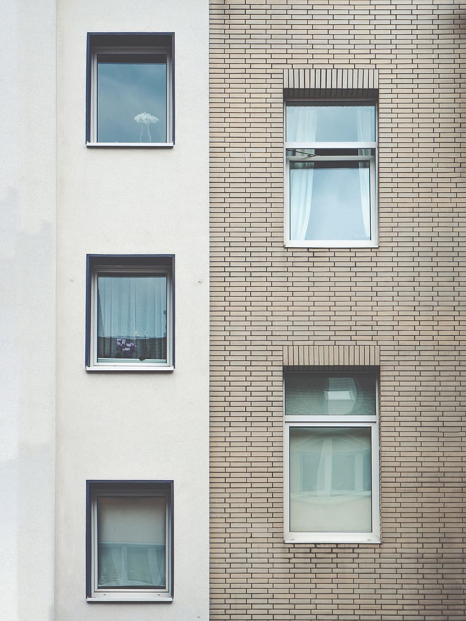 glass windows, brown and white concrete wall, architecture, building HD wallpaper
