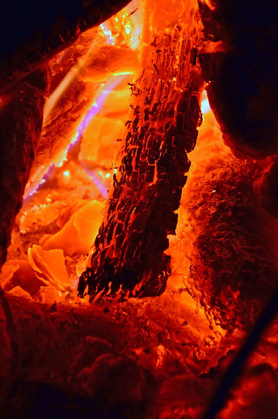 brand, glow, light bulb, fire, flame, red, mood, nice, orange HD wallpaper