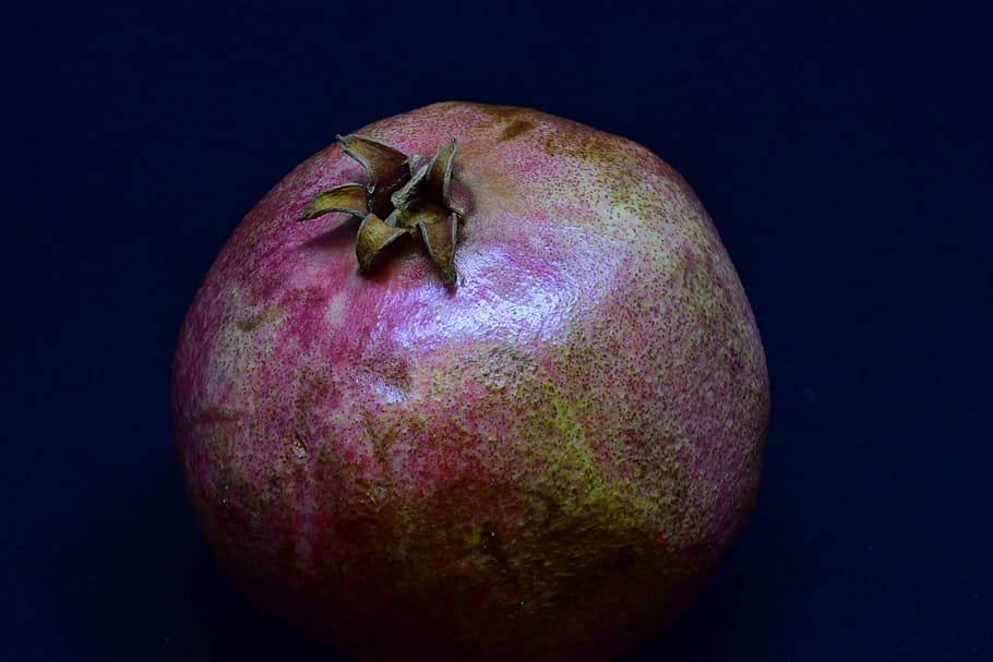 maroon pomegranate fruit, red, seeds, healthy, delicious, vitamins HD wallpaper
