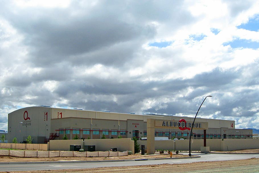 Clouds over Albuquerque, New Mexico, albuquerque studios, aluquerque