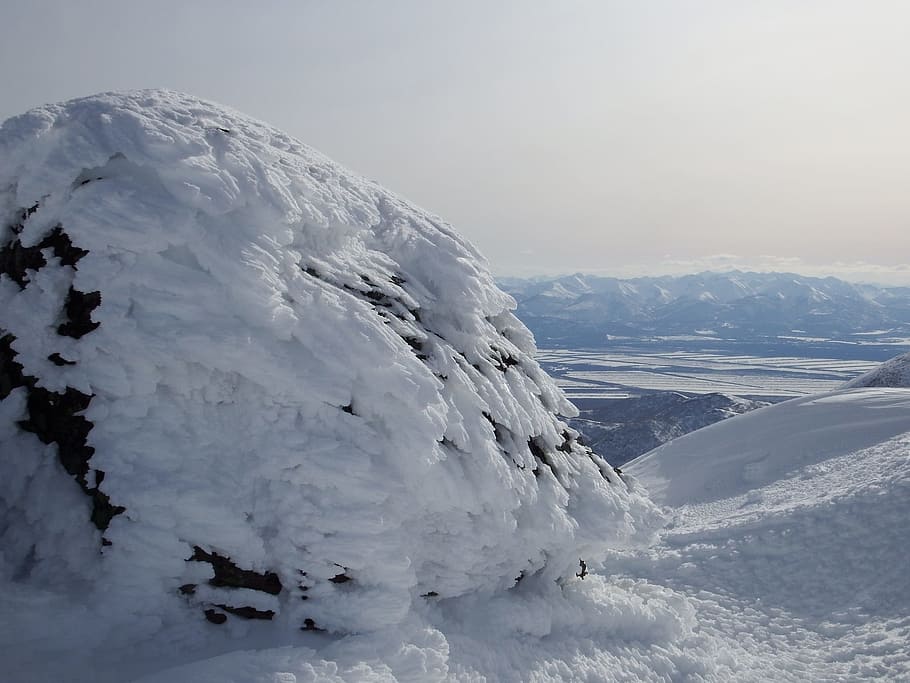 Mountains, Ridge, Winter, Snow, Frost, cold, snowdrifts, snowflakes HD wallpaper
