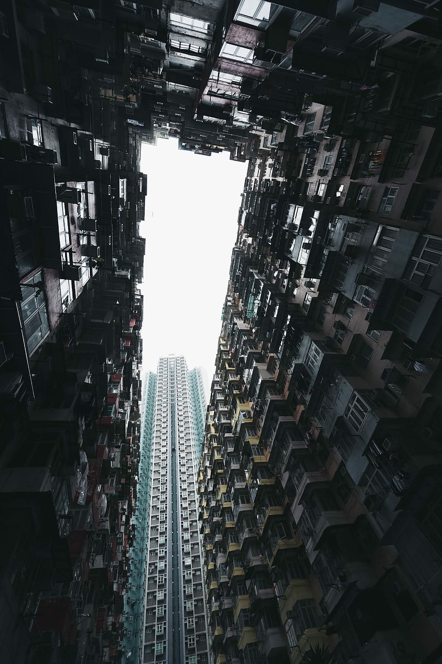 high-rise building at Hongkong, skyscraper, architecture, looking up HD wallpaper