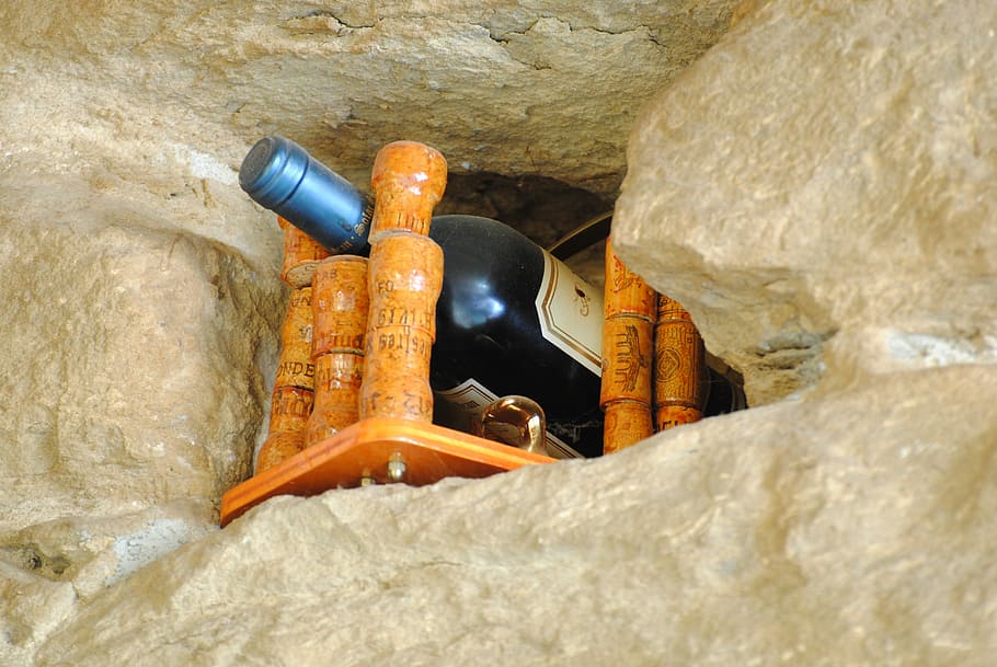 Bottle, Wine, Old, Ager, Restaurant, lopoble, industry, machinery HD wallpaper