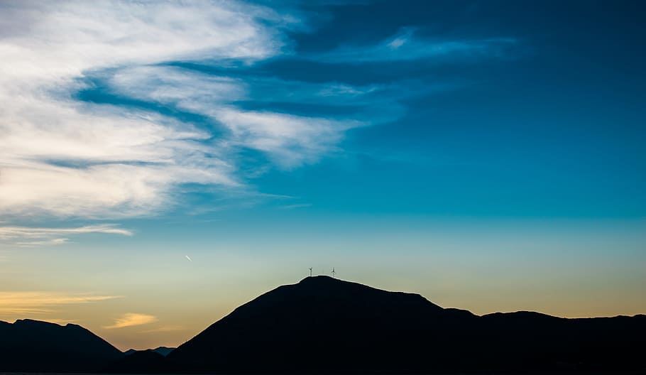 Lost in the colors, silhouette of mountain under blue sky and white clouds HD wallpaper