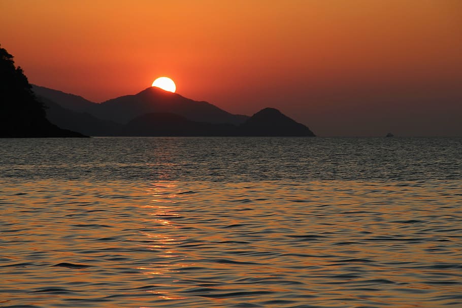 HD wallpaper: nature, sea, sun, sunrise, water, system reflection ...