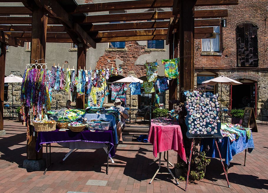 town square market, village, hippy, outdoor, old, tie dye, t shirts, HD wallpaper