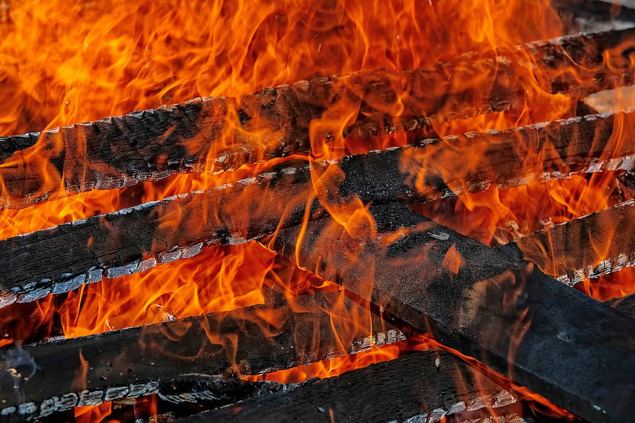 burning wooden flanks, flame engulfed pile of wood, fire, orange HD wallpaper