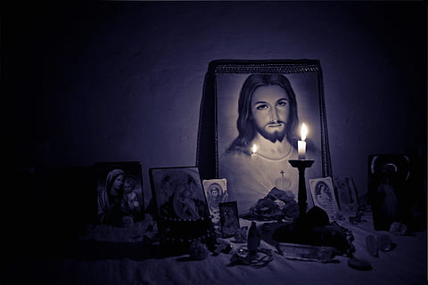 taper candle behind Jesus Christ photo, altar, light, faith HD wallpaper