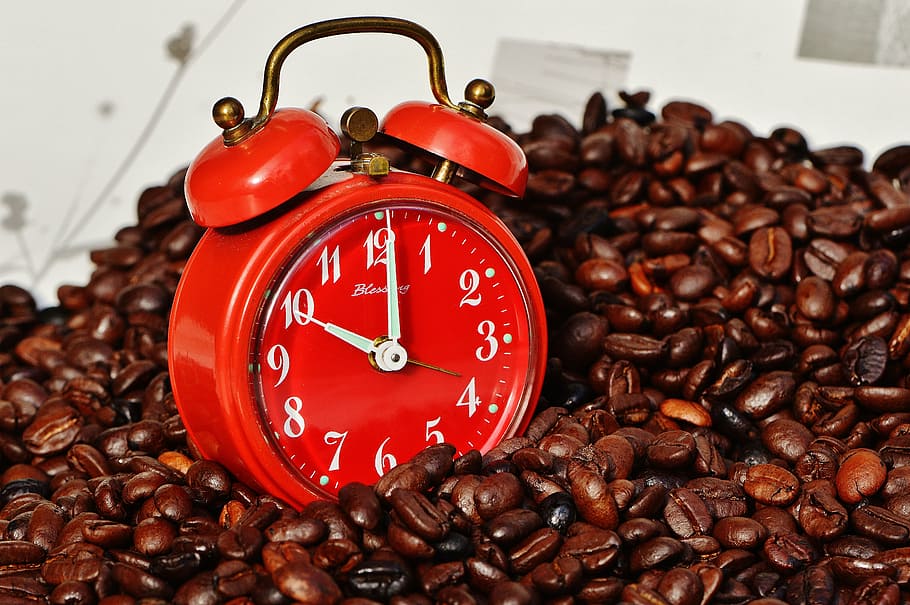 red dual bell analog desk alarm clock displaying at 10:00, coffee break HD wallpaper