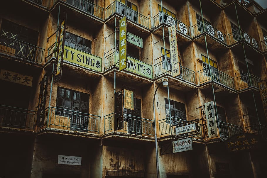 architectural photography of yellow building, yellow tenement HD wallpaper