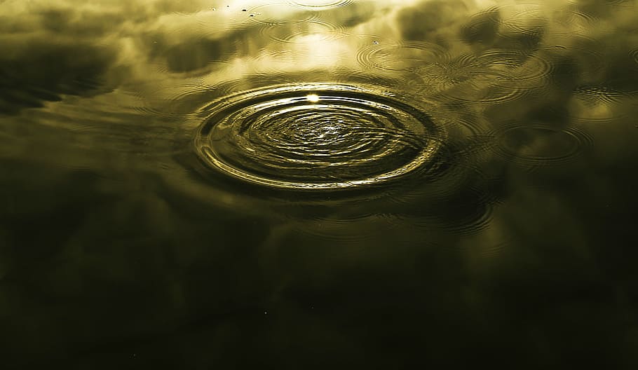 low light photography of liquid, splash, water, drop, sunset HD wallpaper