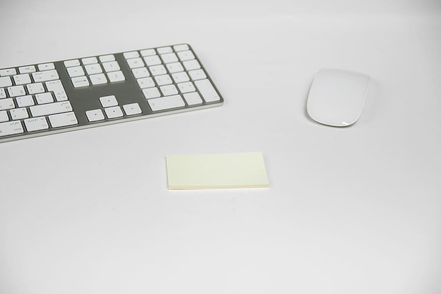 two white Apple Magic Mouse and Keyboard, Magic Mouse near Apple Keyboard with Numerical Keyboard HD wallpaper