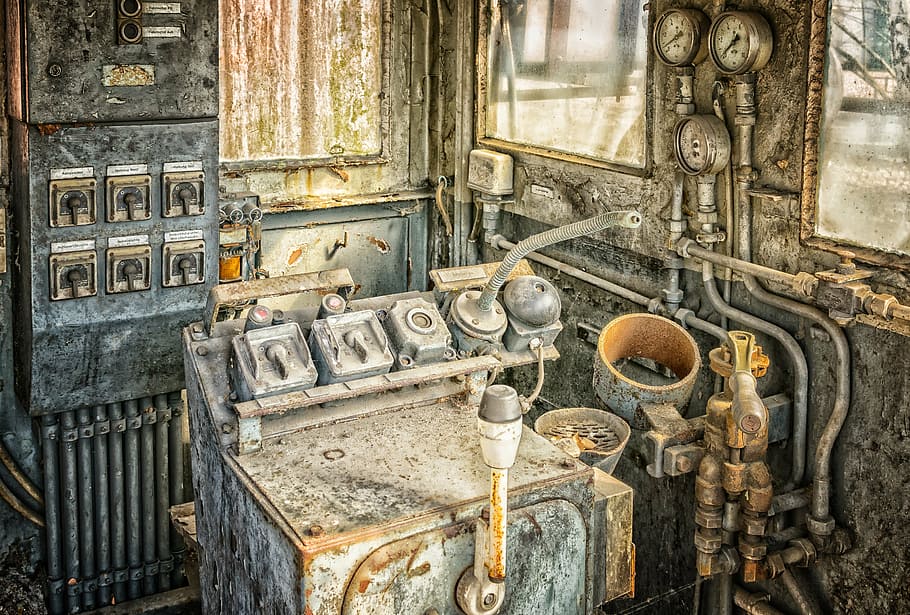 gray and brown industrial machine, driver's cab, switch, lever HD wallpaper