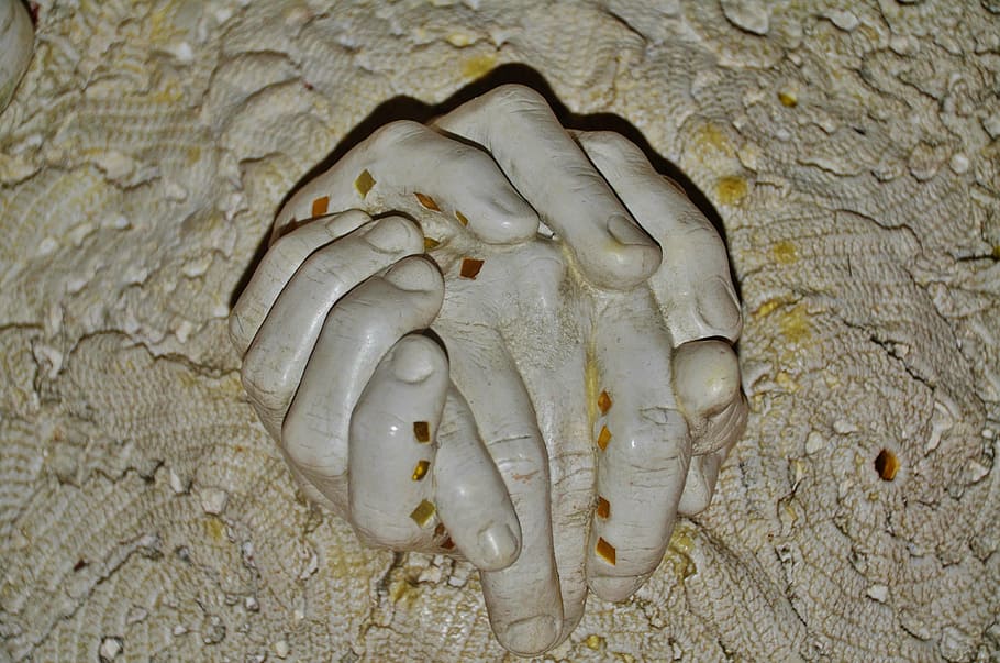 hands, stone, carving, architecture, old, carved, sculpture HD wallpaper