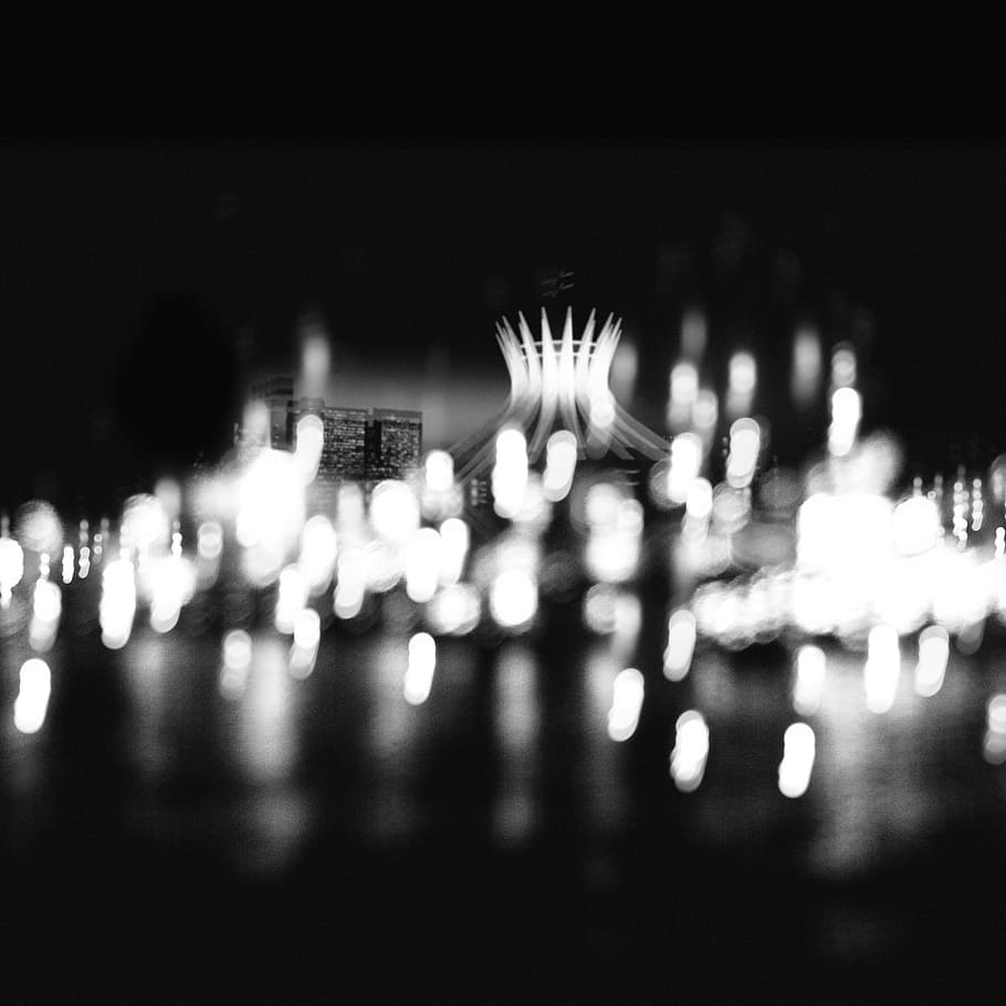 lights, dark, night, urban, city, black and white, illuminated HD wallpaper