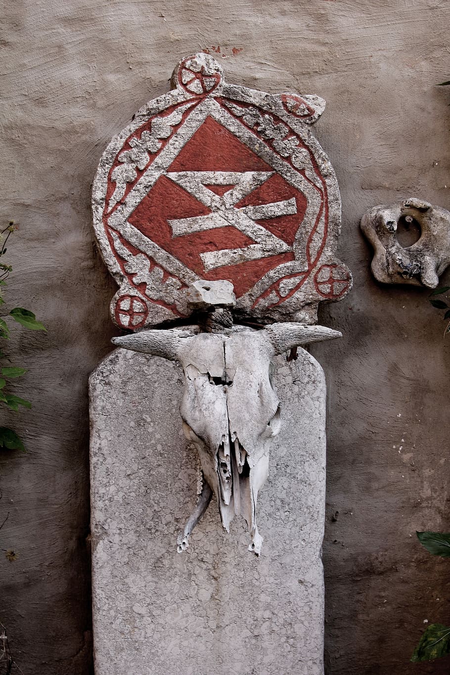 Skull, Rune, Headstone, Medieval, ancient, warrior, viking HD wallpaper