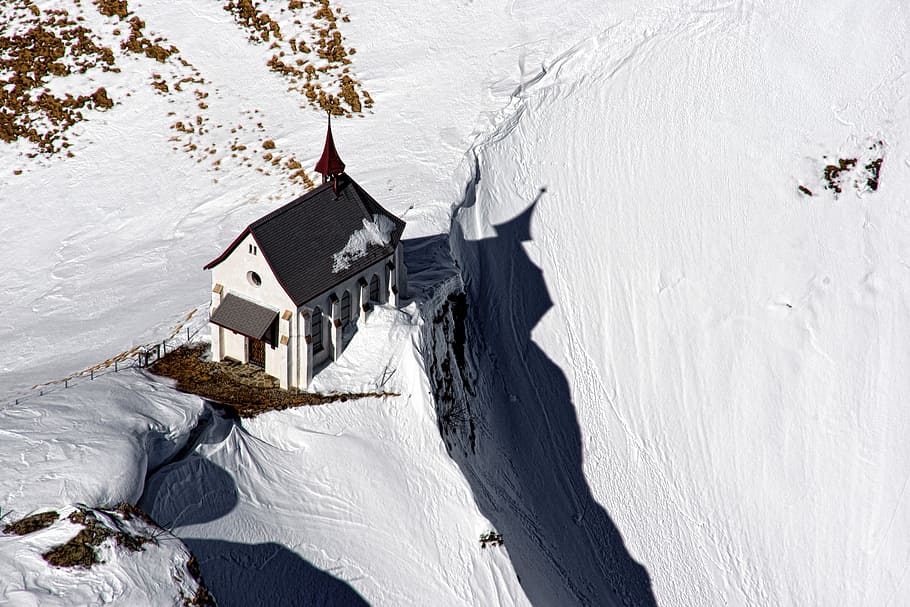 bird's-eye view photography of house in the hill, house on glacier mountain HD wallpaper