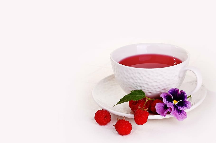 full white ceramic teacup, mug, raspberries, berry, drink, refreshments HD wallpaper