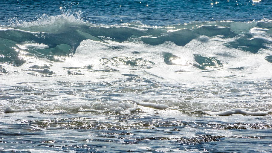Wave, Spay, Foam, Sunlight, bright, clear, day, sea, nature HD wallpaper