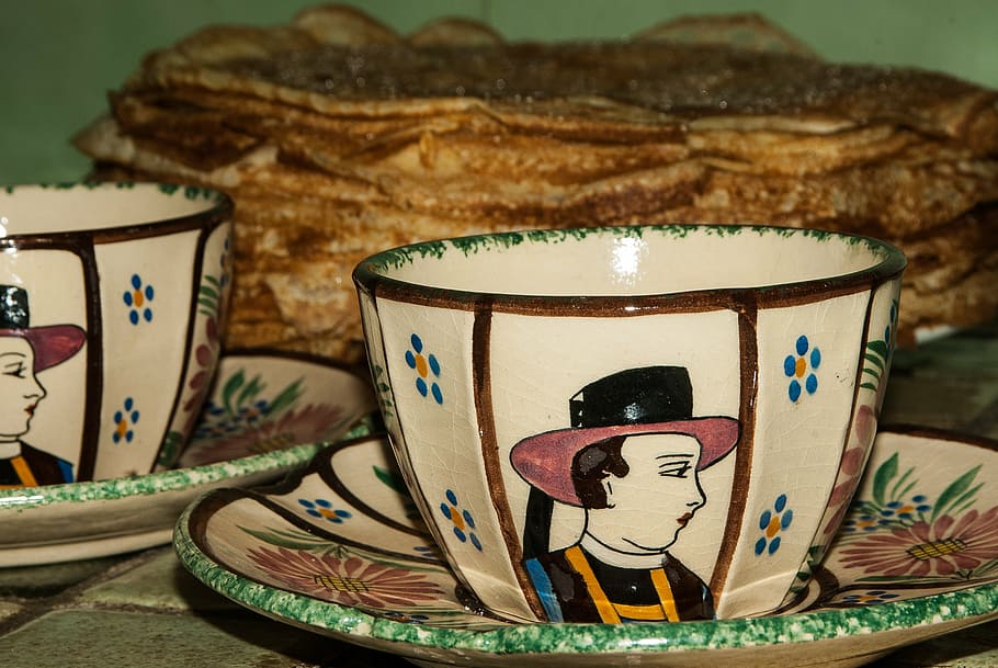 two white ceramic cups, candlemas, brittany, pancakes, earthenware HD wallpaper
