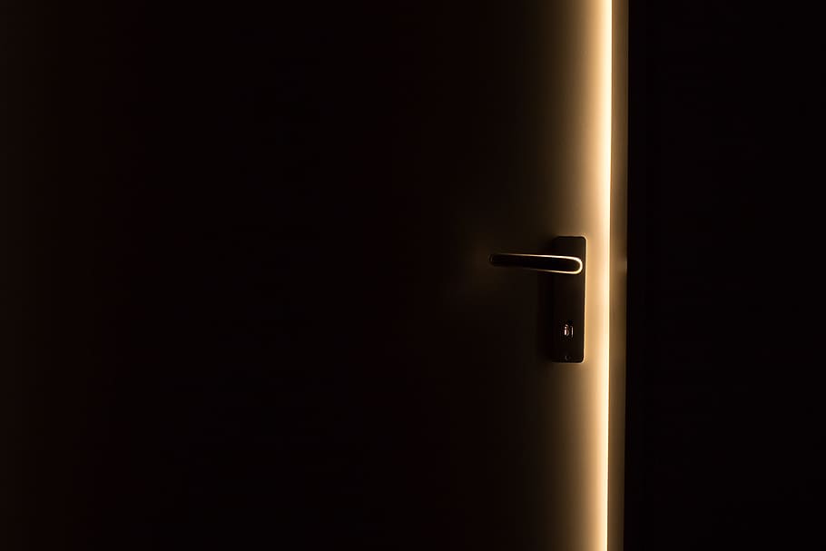 Steel Door Handle on Door, dark, light, entrance, safety, doorknob HD wallpaper