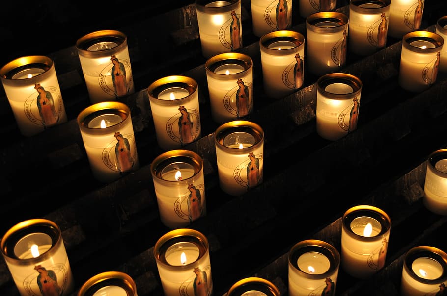 Candles, Light, Flame, Candlelight, spirituality, church, praying HD wallpaper