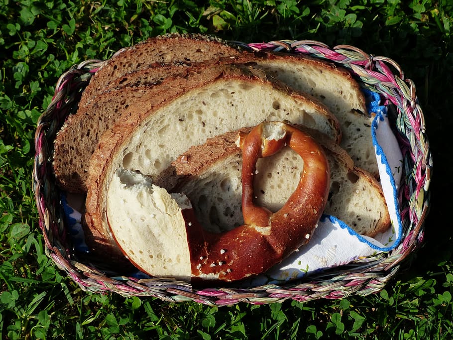 breadbasket, breakfast, pretzel, bitten, canceled, caraway bread, HD wallpaper