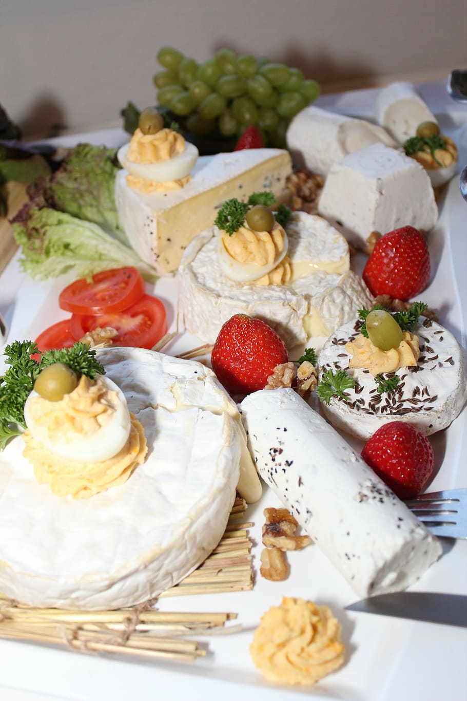 käseplatte, cold buffet, eat, food, gourmet, gastronomy, frisch HD wallpaper