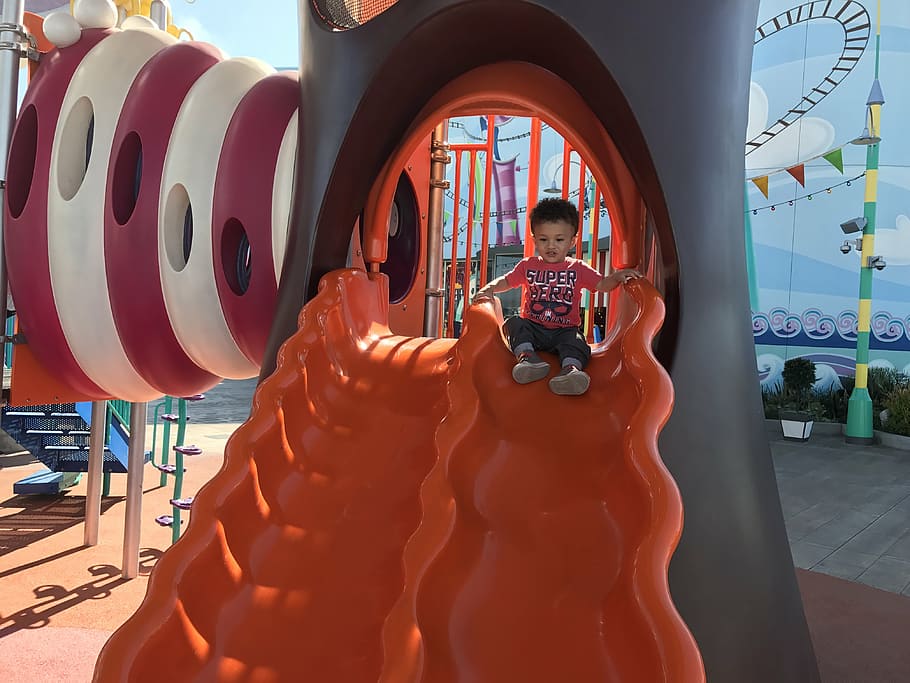 playground, slide, amusement, real people, one person, lifestyles HD wallpaper