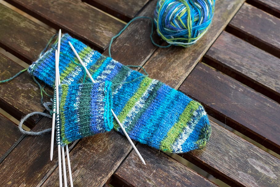mittens, hot, winter, autumn, knitted, knitting, needlework HD wallpaper