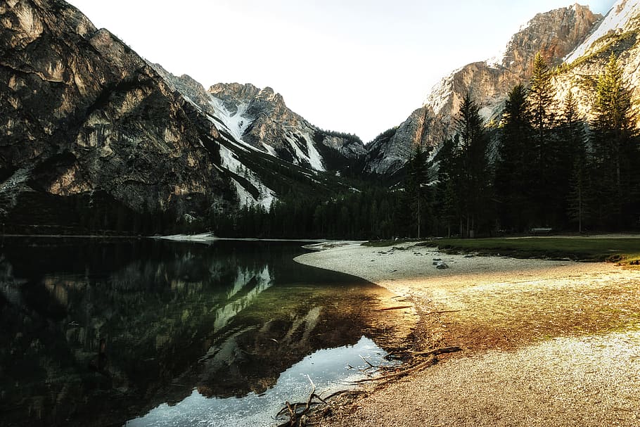 Body of Water Near Trees during Sunset, clouds, daylight, environment HD wallpaper