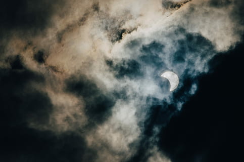 crescent moon covered with clouds at night, white and black cloud and crescent moon HD wallpaper