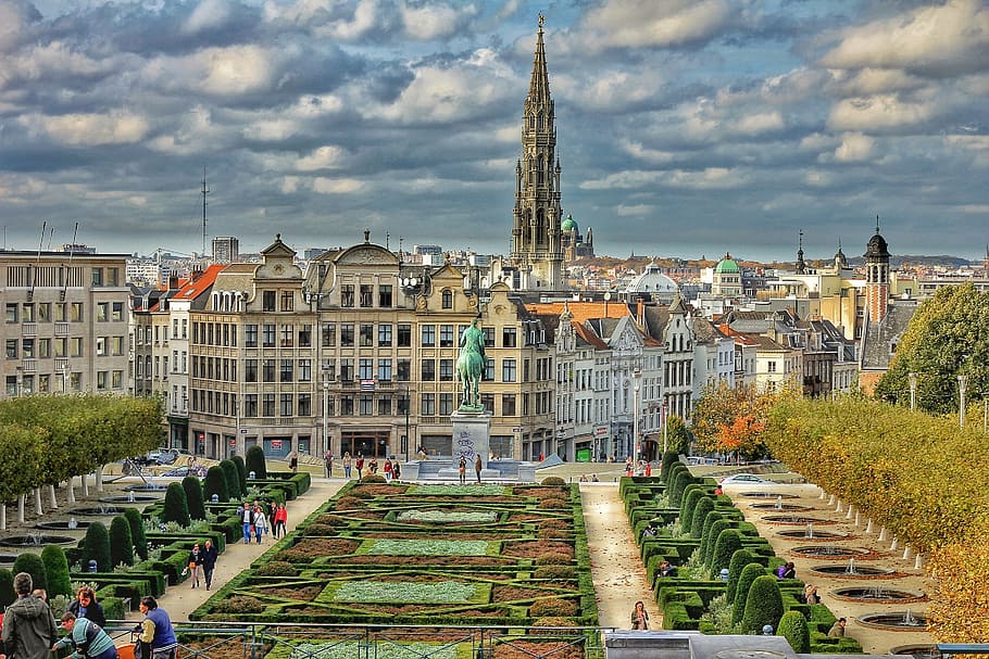 areal photo of garden in front of statue, brussels, plaza, city