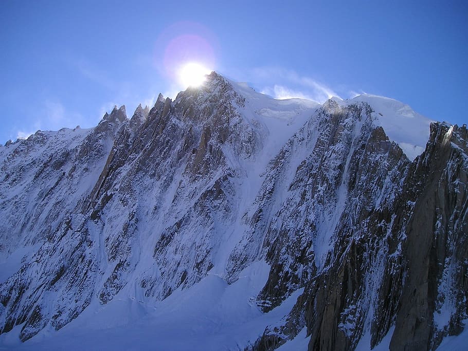 snow coated white mountain, icy channel, mont blanc du tacul, HD wallpaper