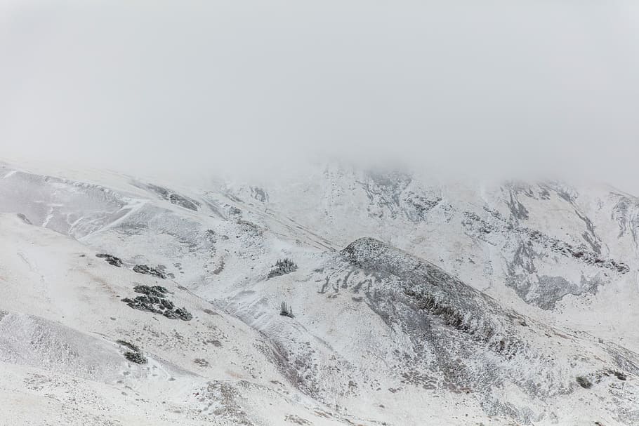 mountains covered by snow, landscape photo of mountain peaks HD wallpaper