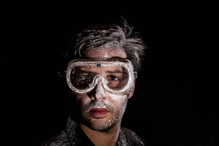 man wearing snorkel goggles, construction workers, night, night construction site HD wallpaper