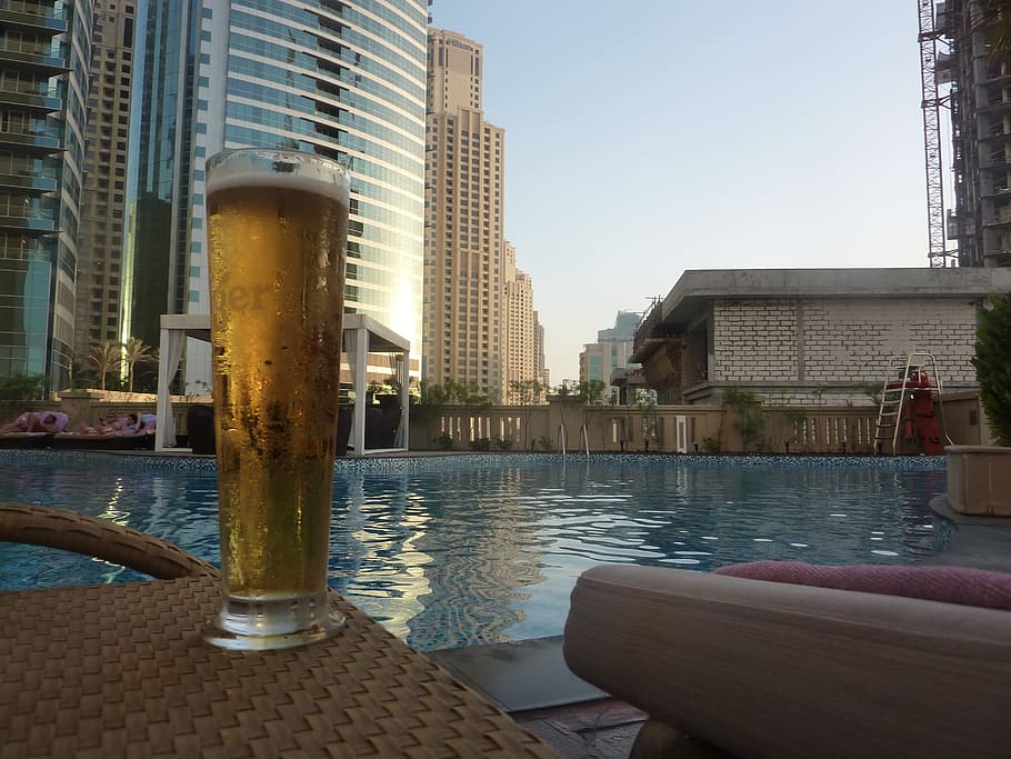 Pool, Poolside, Beer, architecture, water, skyscraper, urban Scene HD wallpaper