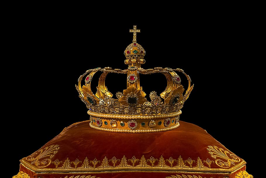 gold-colored crown, kings, bavaria, germany, europe, jewelry