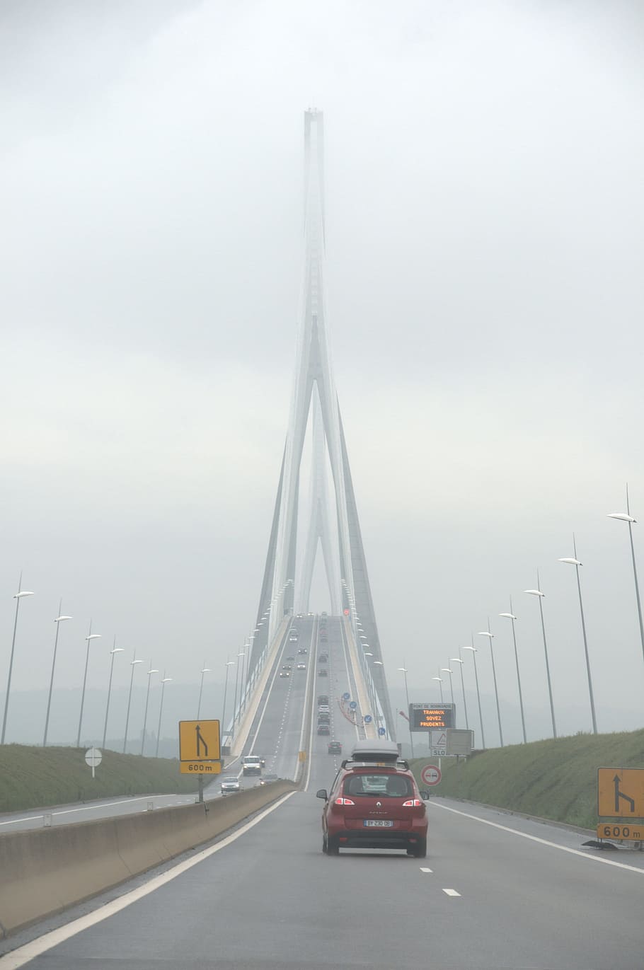 Suspension Bridge, Architecture, distant, fog, normandy, clouds HD wallpaper